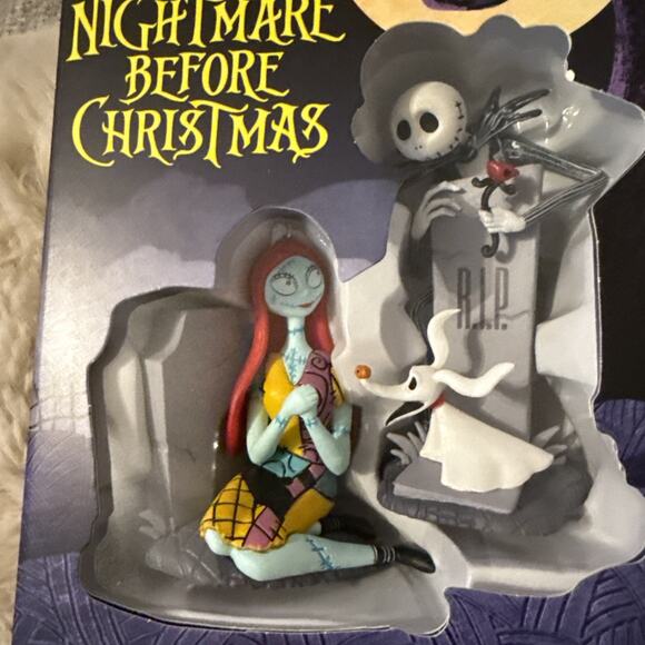 Hallmark 2022 Disney Nightmare Before Christmas Jack Sally Ornaments NIB - Picture 2 of 5